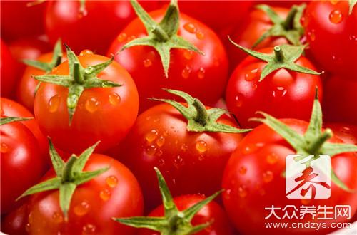番茄搭配一种菜，效果堪比降压药